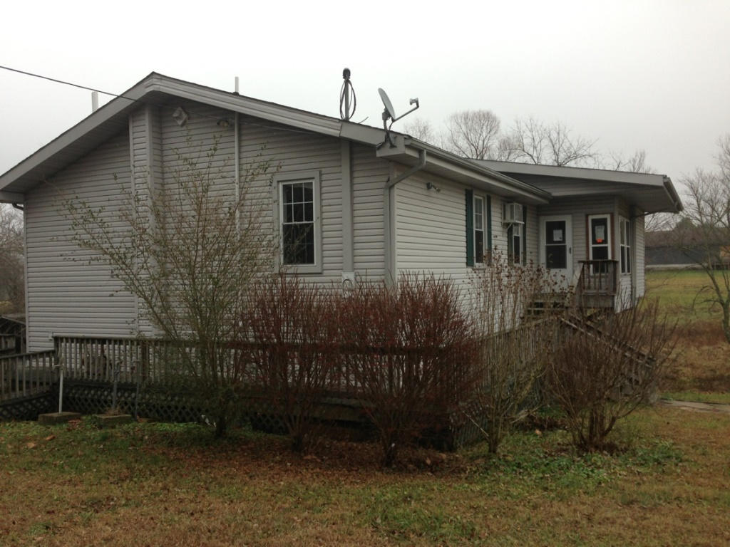 1766 Open Range Road Crossville, TN 38555 - Photo 3 of 12 04