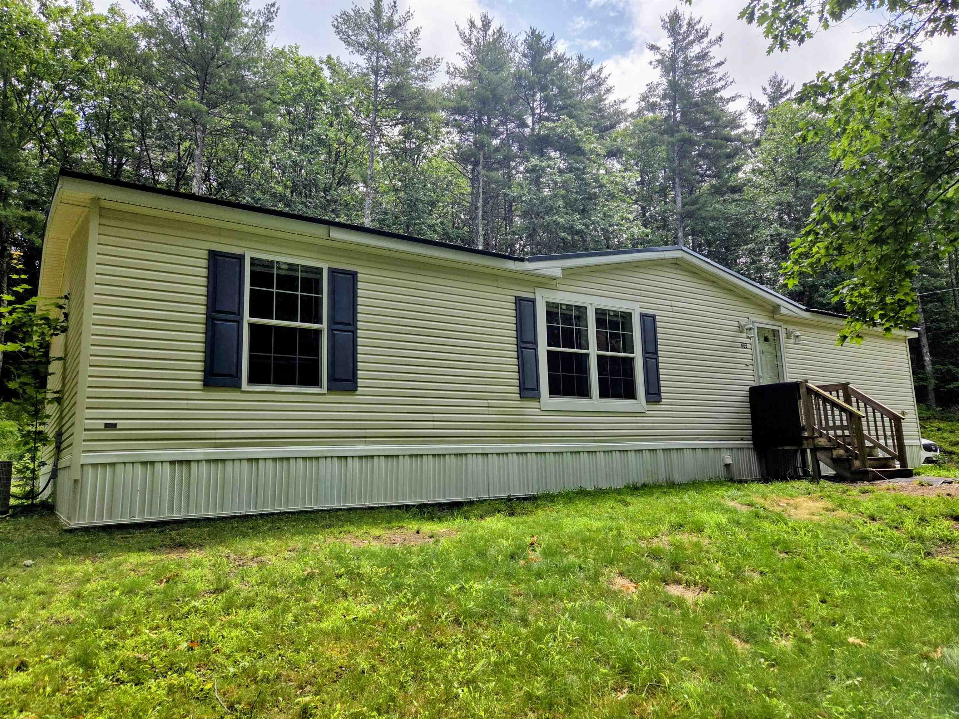 609 Ten Rod Road Farmington, NH 03835 - Photo 1 of 31