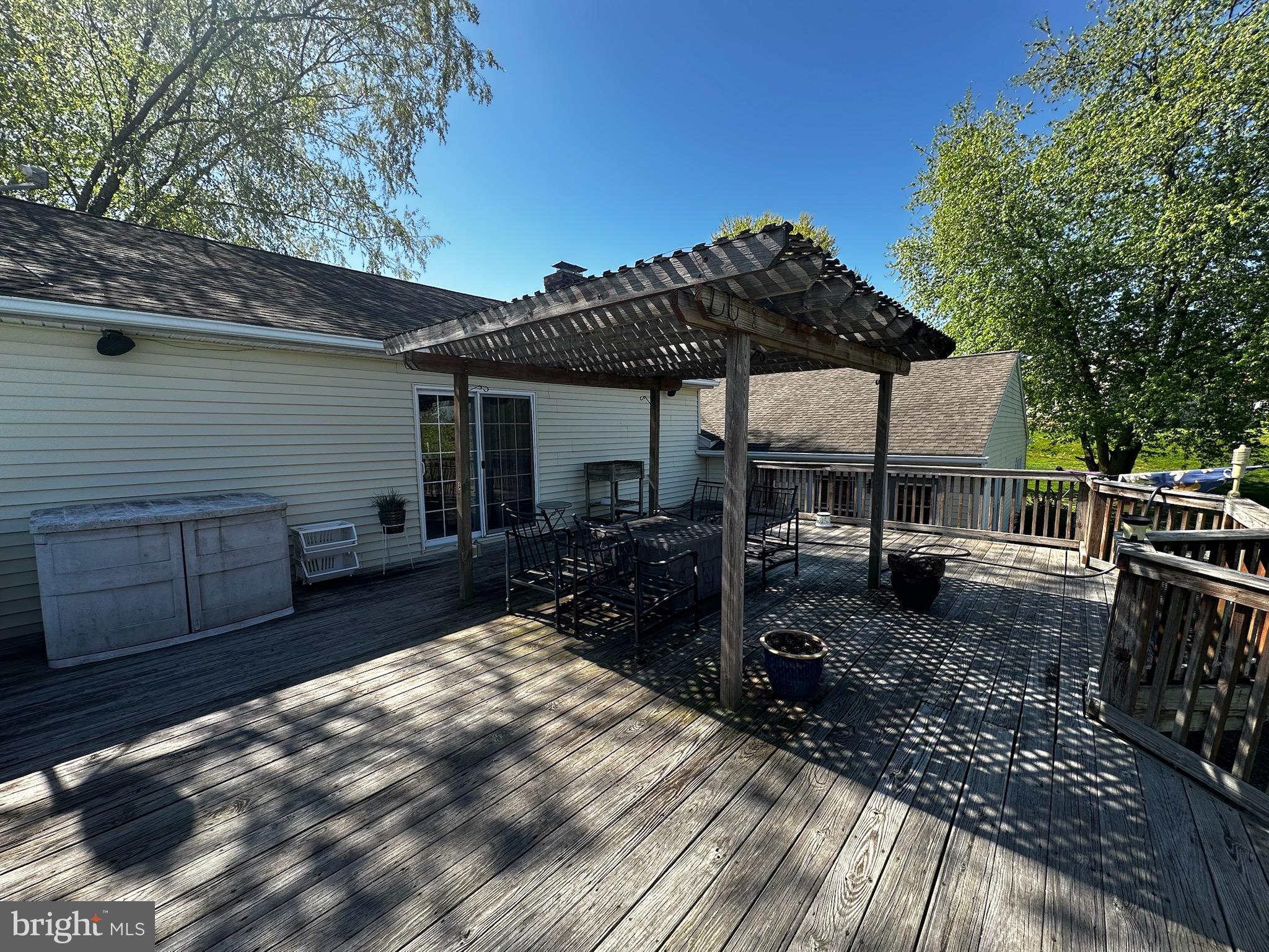 2117 Bainbridge Road Elizabethtown, PA 17022 - Photo 28 of 41 DECK OF BR1