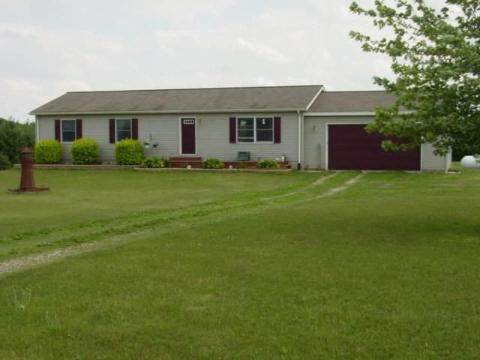 9935 Tangent Road Tecumseh, MI 49286 - Photo 1 of 10 920366.JPG