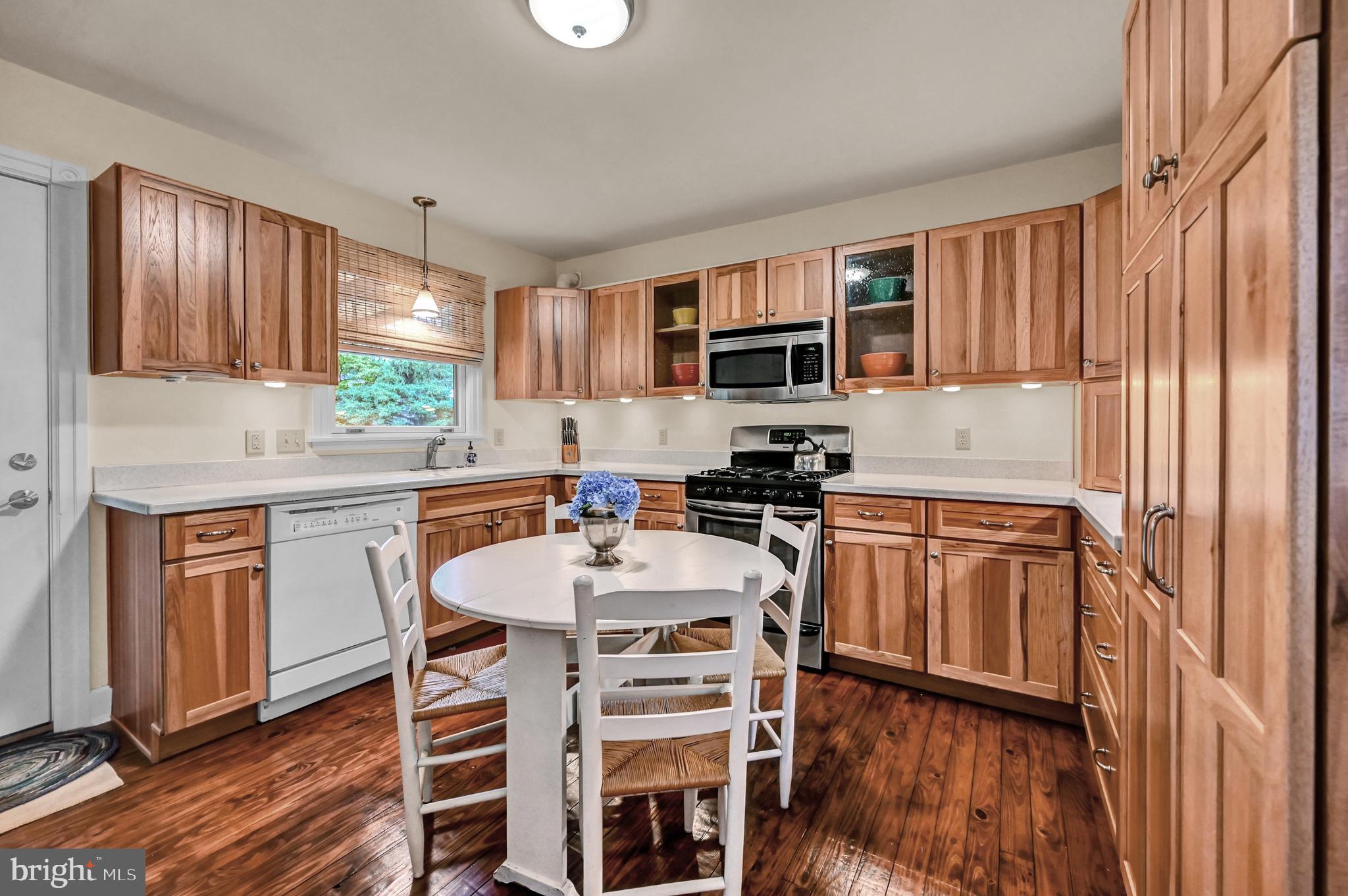 2136 Grandview Road Hanover, PA 17331 - Photo 8 of 39