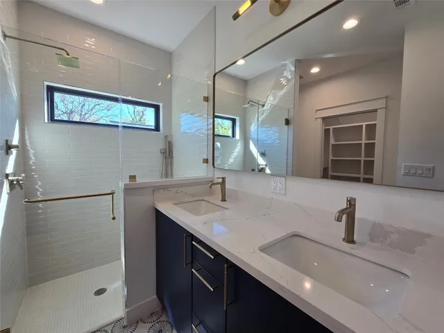 $699,900 | 5303 Grover Avenue, Unit 2, Austin, TX 78756