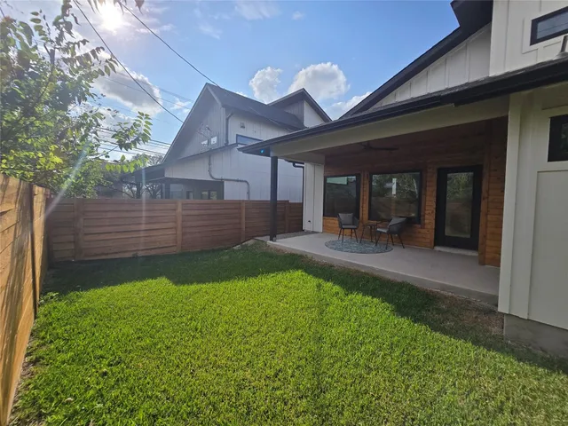 $699,900 | 5303 Grover Avenue, Unit 2, Austin, TX 78756