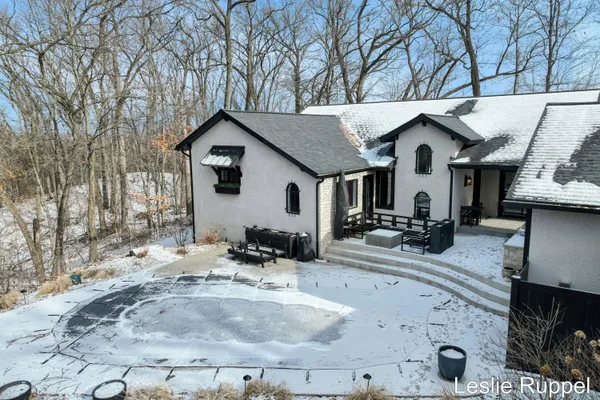 $1,345,000 | 353 Riders Trail Northeast, Ada, MI 49301