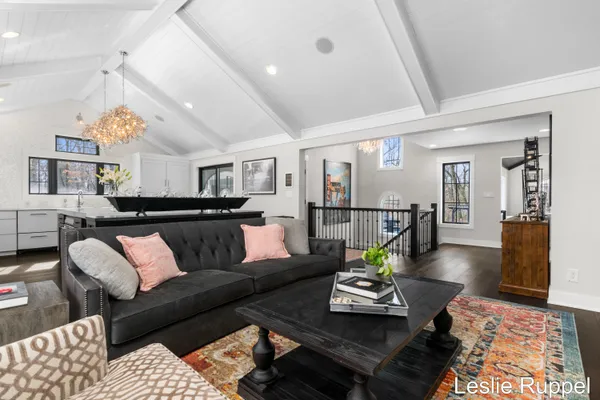 $1,345,000 | 353 Riders Trail Northeast, Ada, MI 49301