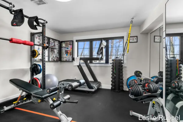 $1,345,000 | 353 Riders Trail Northeast, Ada, MI 49301