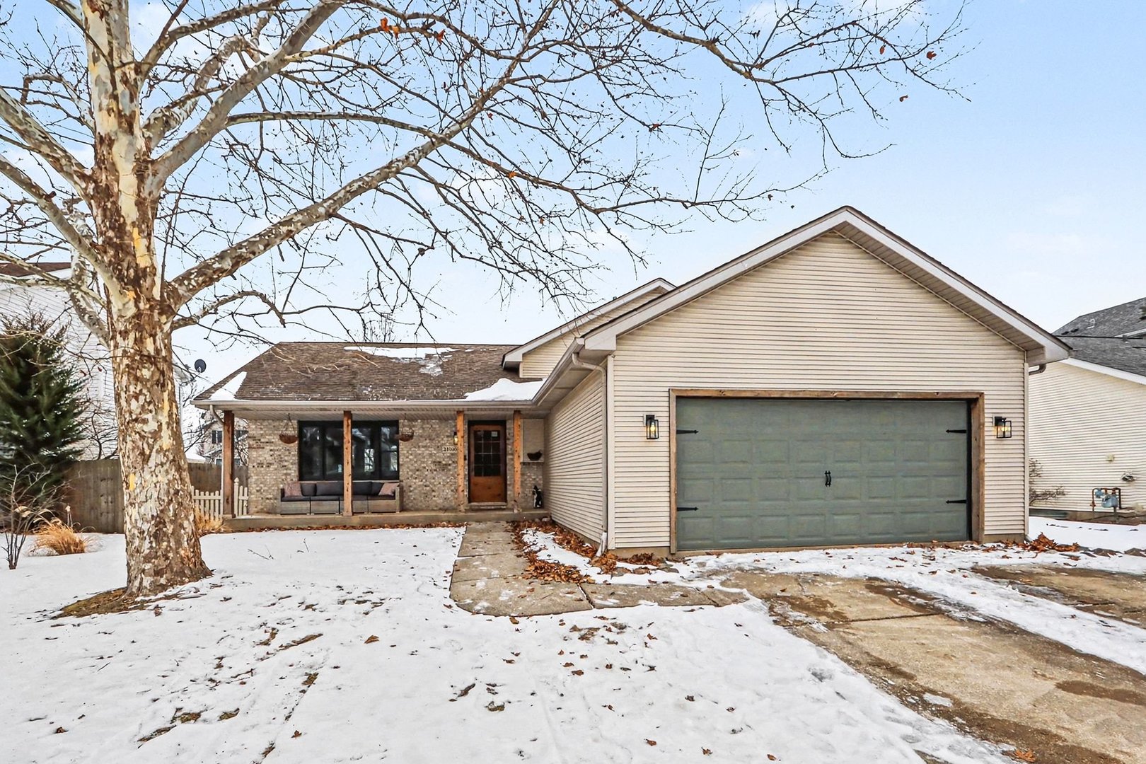 24946 Cashel Bay Road Manhattan, IL 60442 - Photo 1 of 24