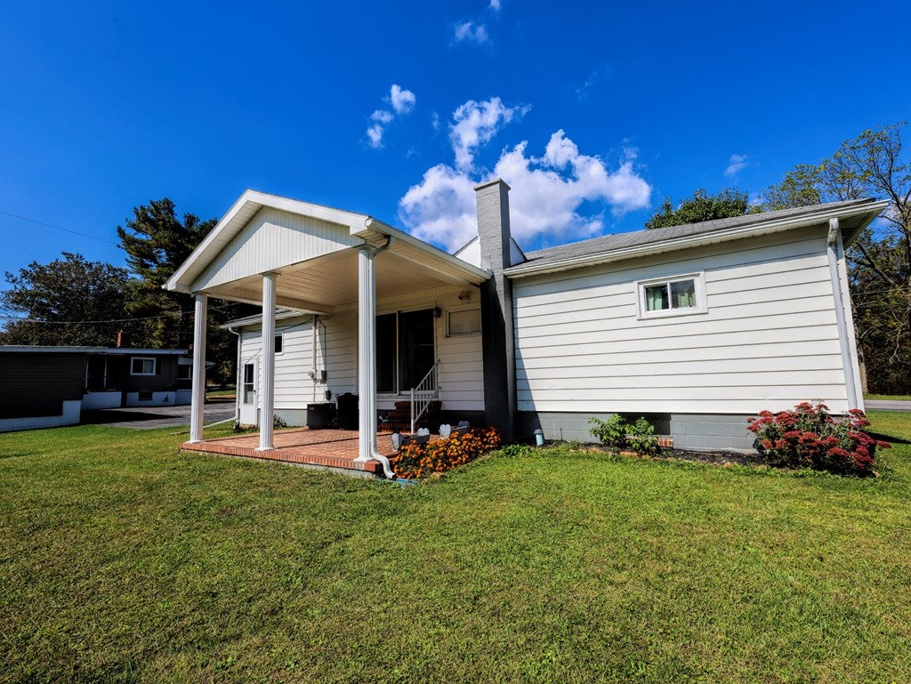8075 Loop Road Alexandria, PA 16611 - Photo 15 of 55 Gallery Image 15