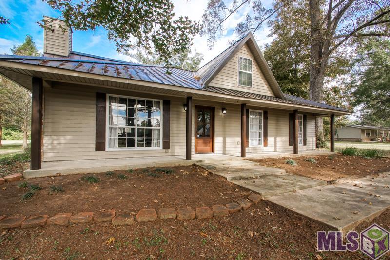 23221 Hoo Shoo Too Road Baton Rouge, LA 70817 - Photo 3 of 32