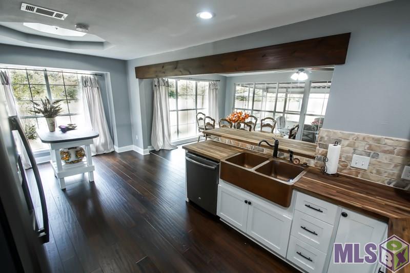 23221 Hoo Shoo Too Road Baton Rouge, LA 70817 - Photo 10 of 32