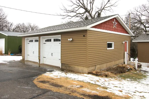 $245,000 | 16352 Irvine Avenue Northwest, Clearwater, MN 55320