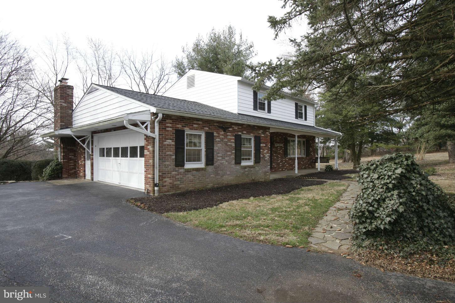 5257 Wentz Road Manchester, MD 21102 - Photo 2 of 23 Exterior (Front)