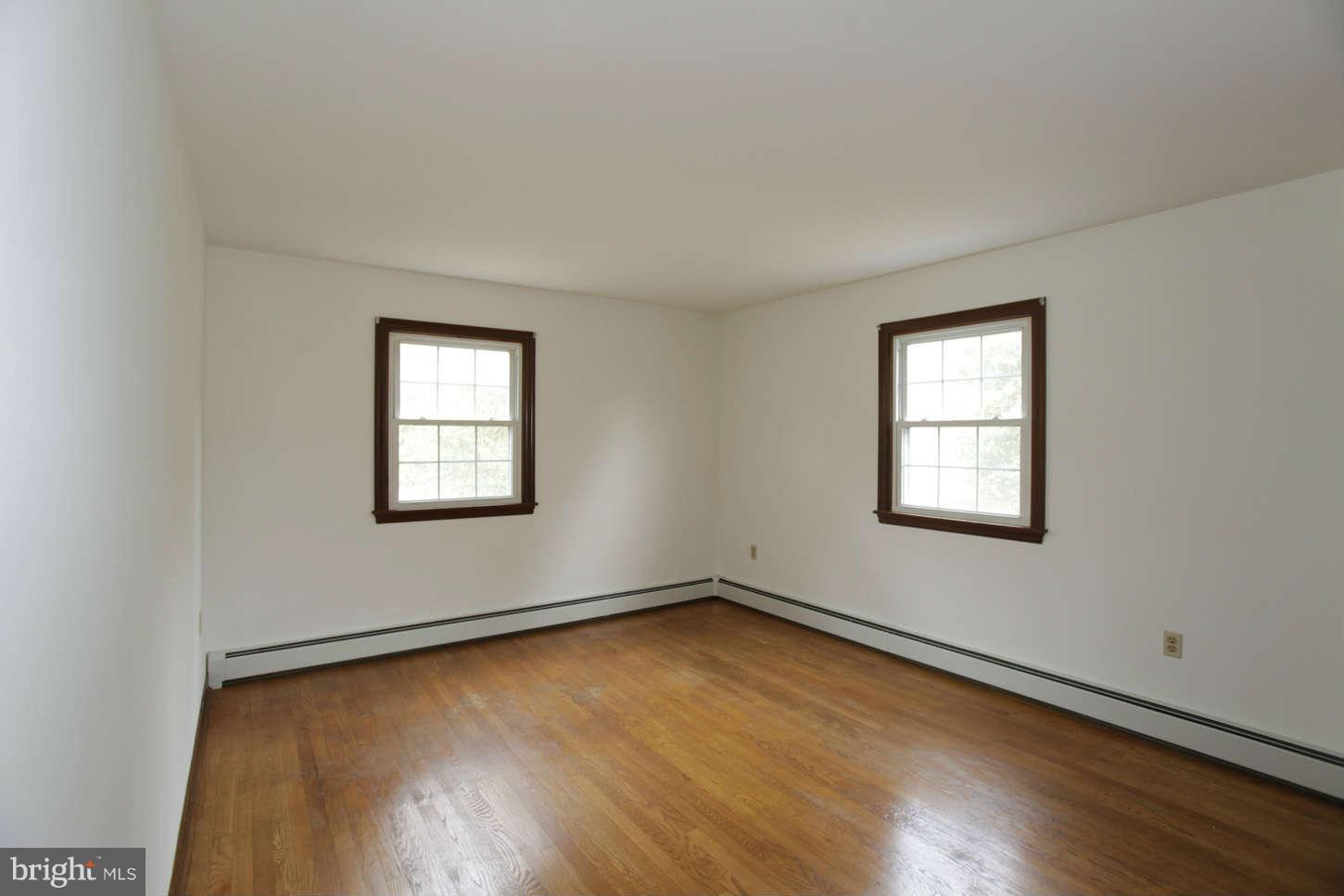 5257 Wentz Road Manchester, MD 21102 - Photo 14 of 23 Bedroom