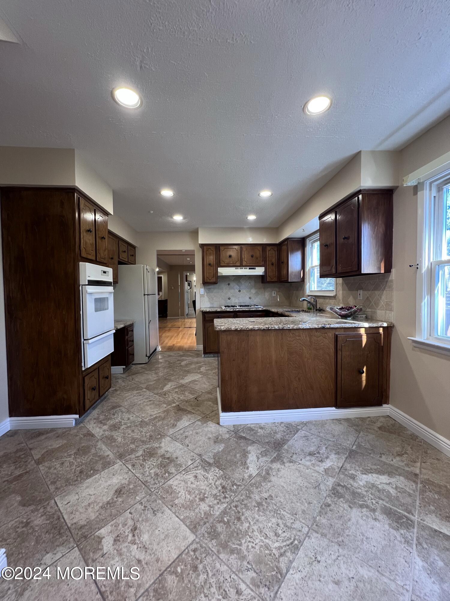 24 Millay Road Morganville, NJ 07751 - Photo 12 of 25 IMG_5052