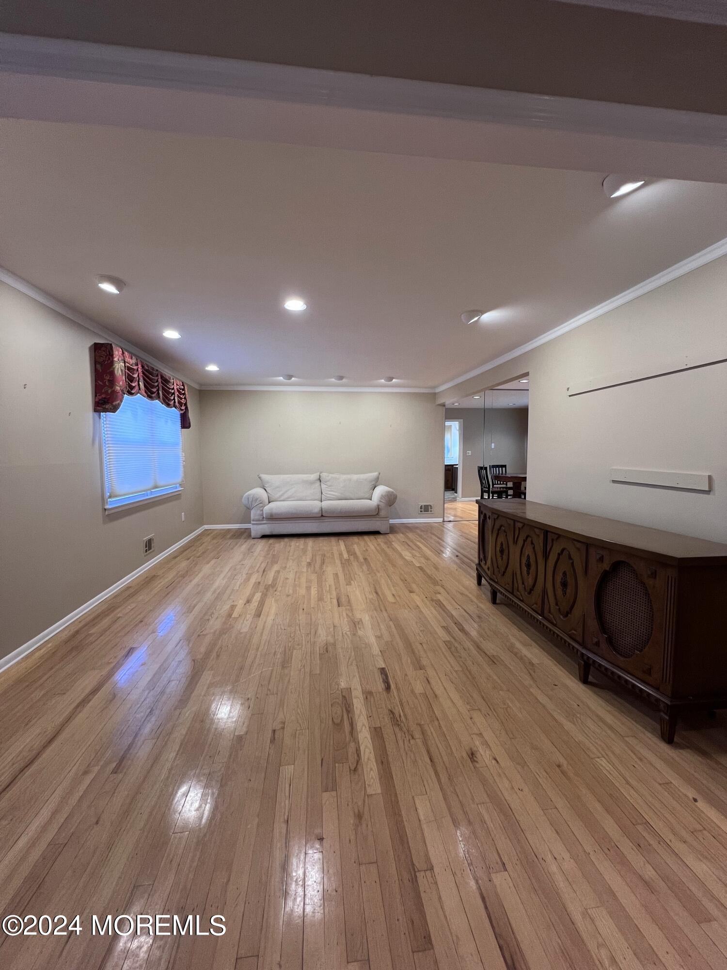 24 Millay Road Morganville, NJ 07751 - Photo 5 of 25 IMG_5043