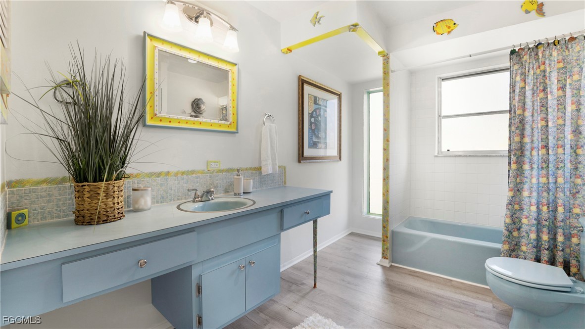 2963 Holly Road Fort Myers, FL 33901 - Photo 18 of 22