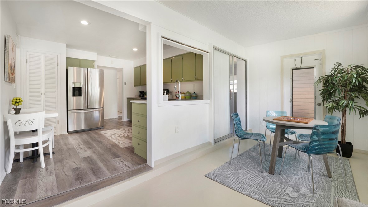 2963 Holly Road Fort Myers, FL 33901 - Photo 7 of 22