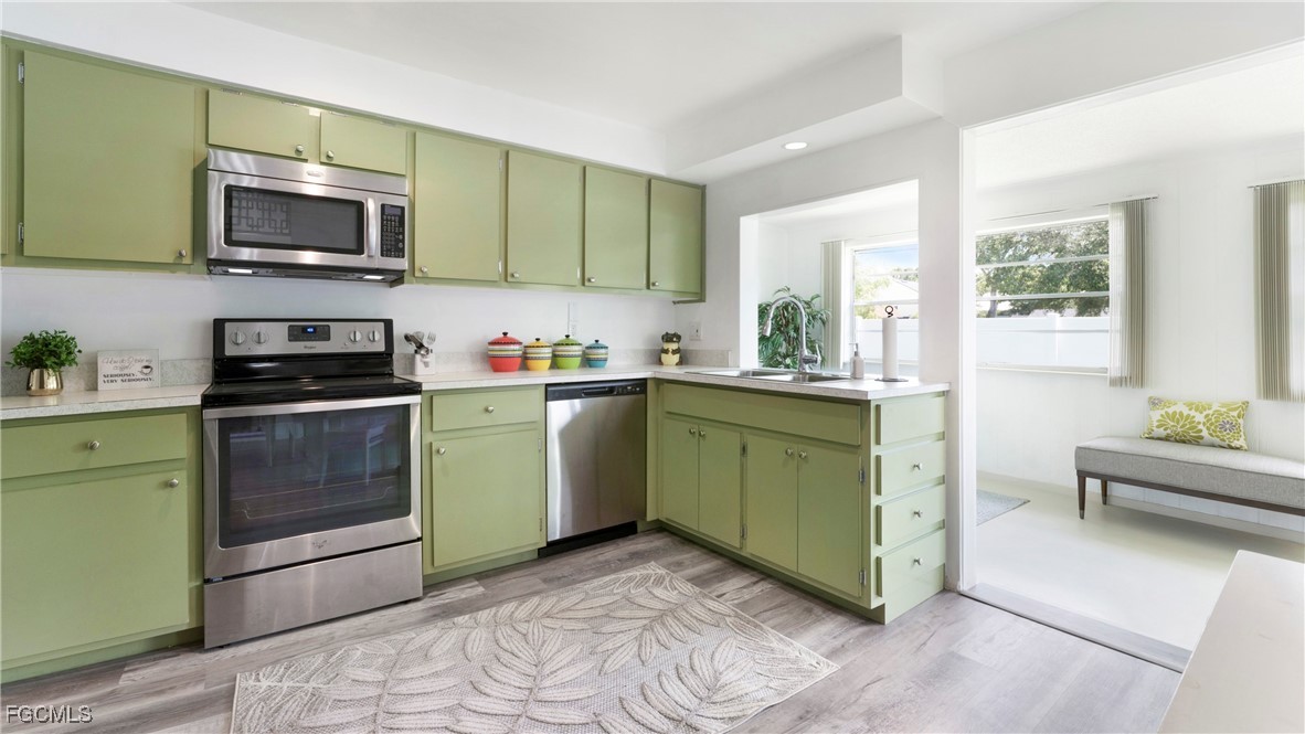 2963 Holly Road Fort Myers, FL 33901 - Photo 9 of 22