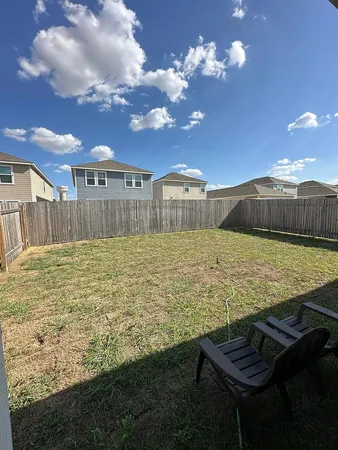 $1,900 | 114 Aoudad Road, Hutto, TX 78634