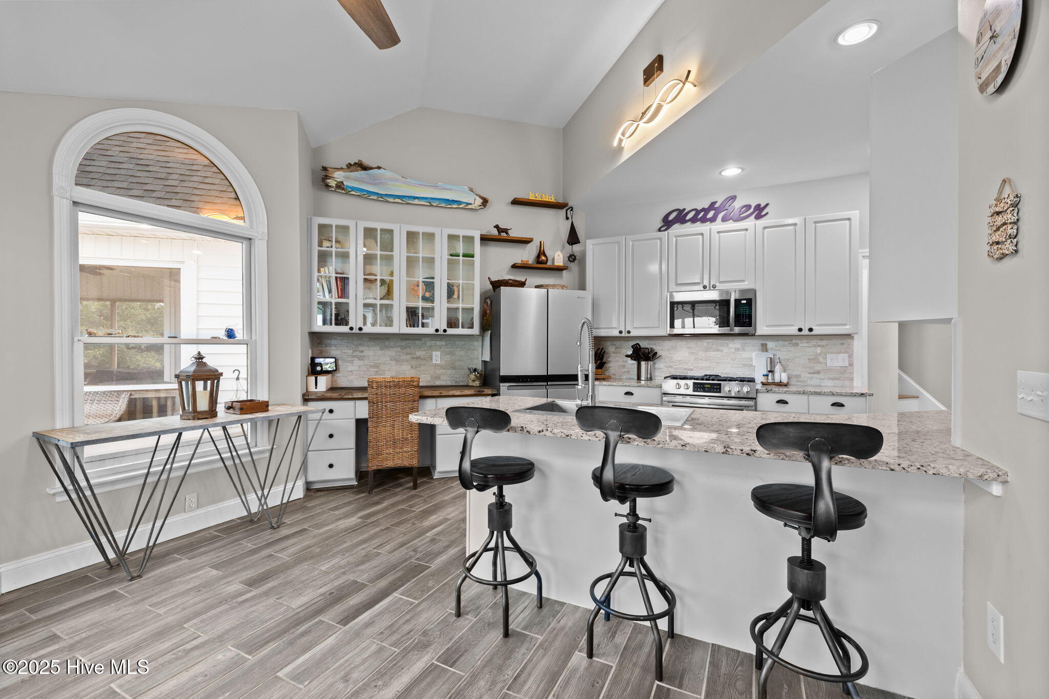 413 Pelican Harbor Road Beaufort, NC 28516 - Photo 19 of 30 31-web-or-mls-1S3A4141