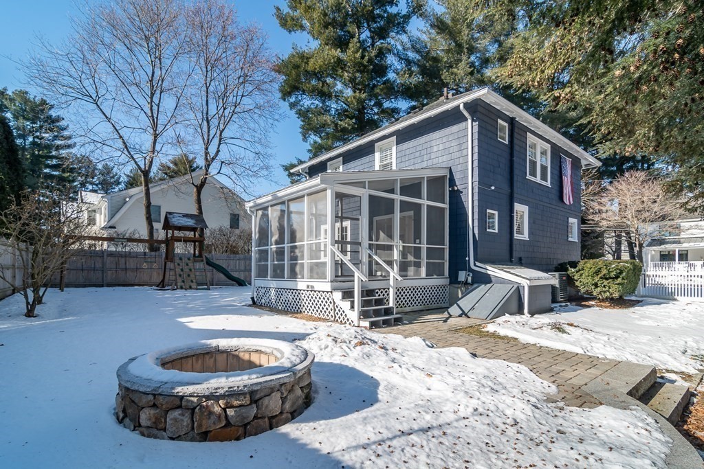 24 Durant Road Wellesley, MA 02482 - Photo 23 of 25