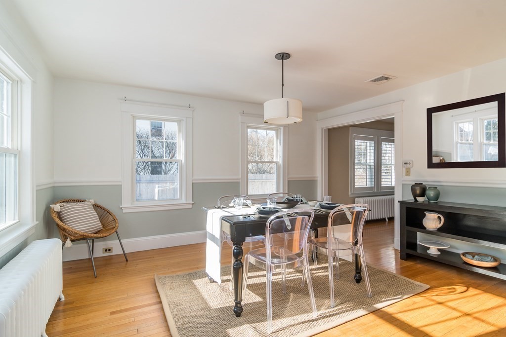 24 Durant Road Wellesley, MA 02482 - Photo 8 of 25