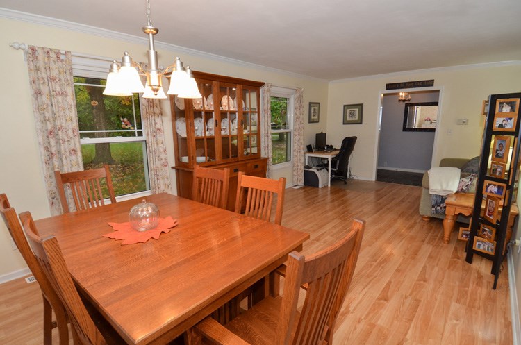 5526 Raleigh Drive South Bend, IN 46614 - Photo 17 of 19