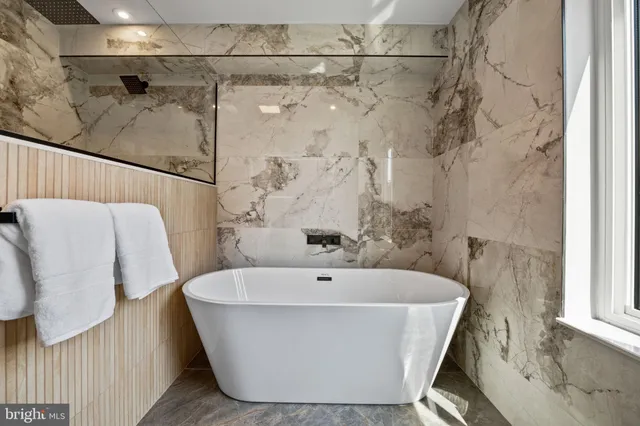 $749,900 | 2715 West Flora Street, Philadelphia, PA 19121