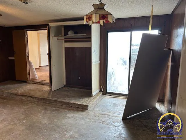 $84,950 | 2233 Southeast Swygart Street, Topeka, KS 66605