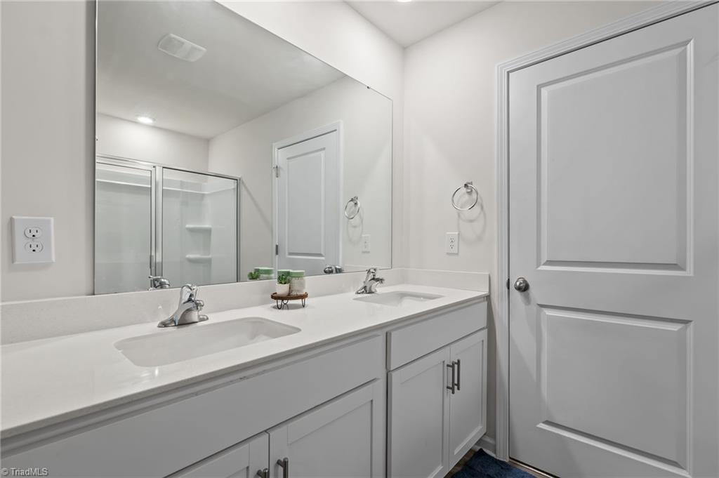 218 Birch Tree Way Mayodan, NC 27027 - Photo 17 of 50