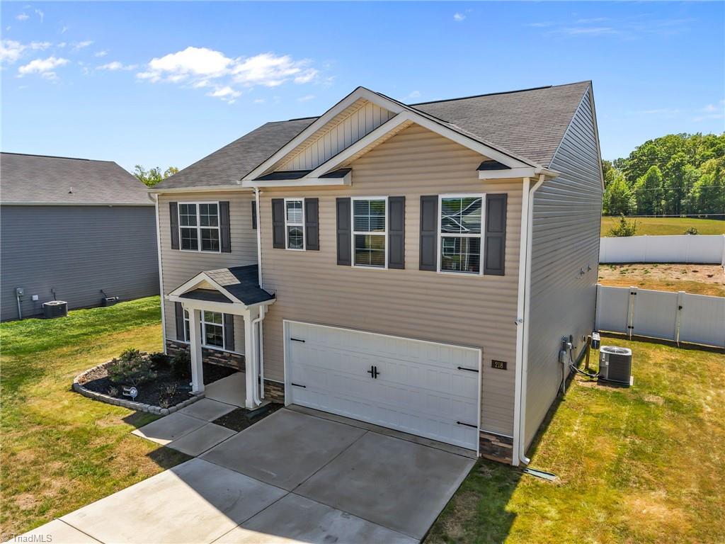 218 Birch Tree Way Mayodan, NC 27027 - Photo 2 of 50