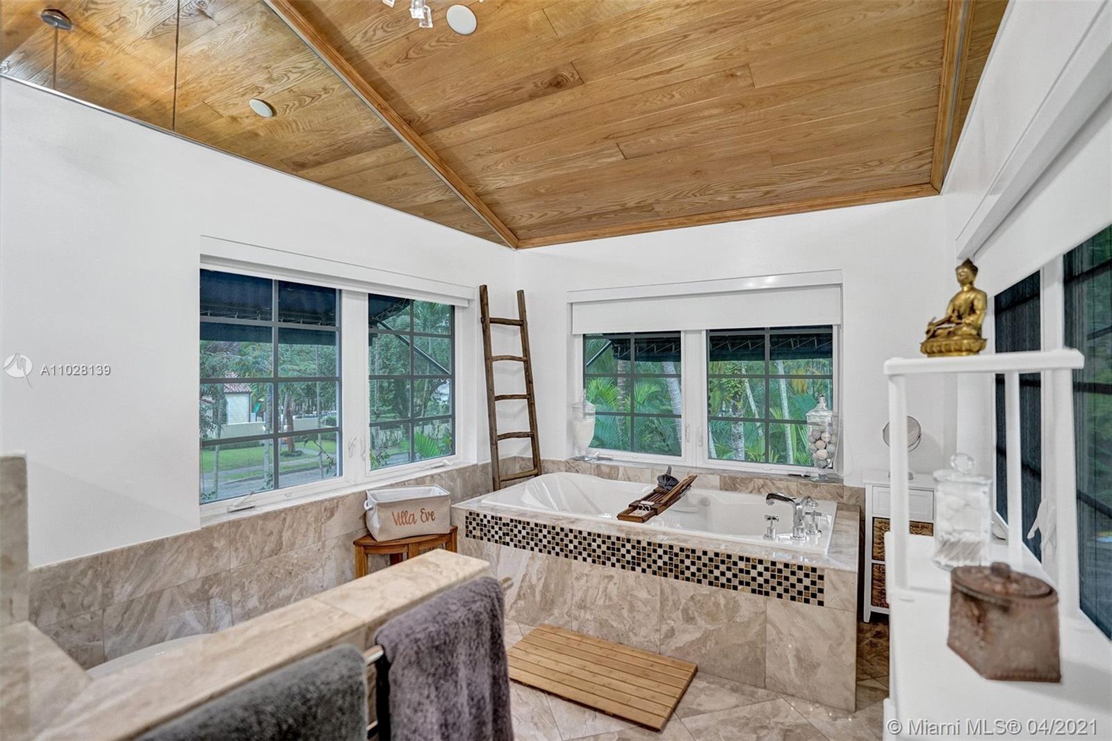 5968 Northeast 6th Court Miami, FL 33137 - Photo 16 of 32