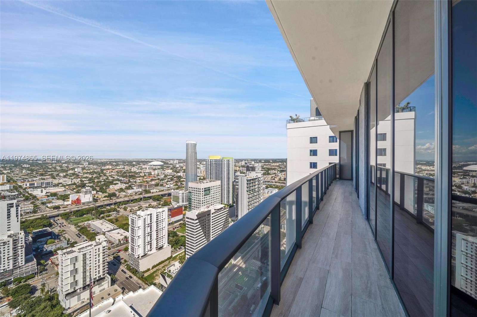 55 Southwest 9th Street, Unit 4406 Miami, FL 33130 - Photo 16 of 36