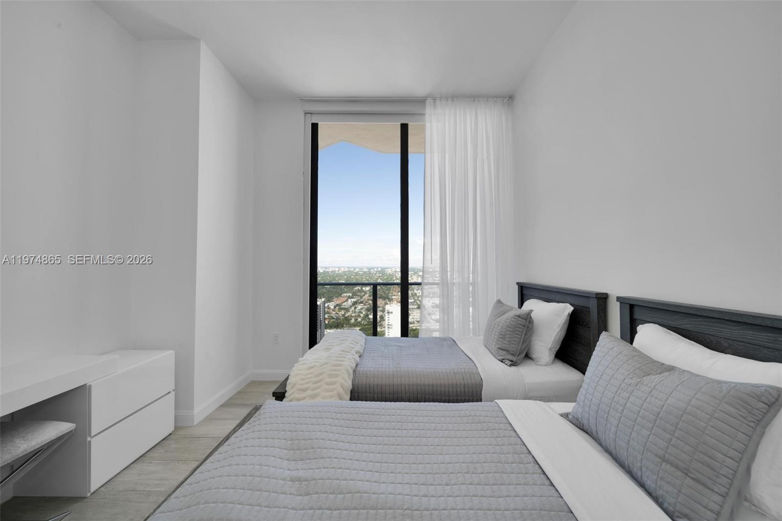 55 Southwest 9th Street, Unit 4406 Miami, FL 33130 - Photo 34 of 36