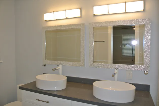 $2,650 | 7911 Greenbush Street, Houston, TX 77025