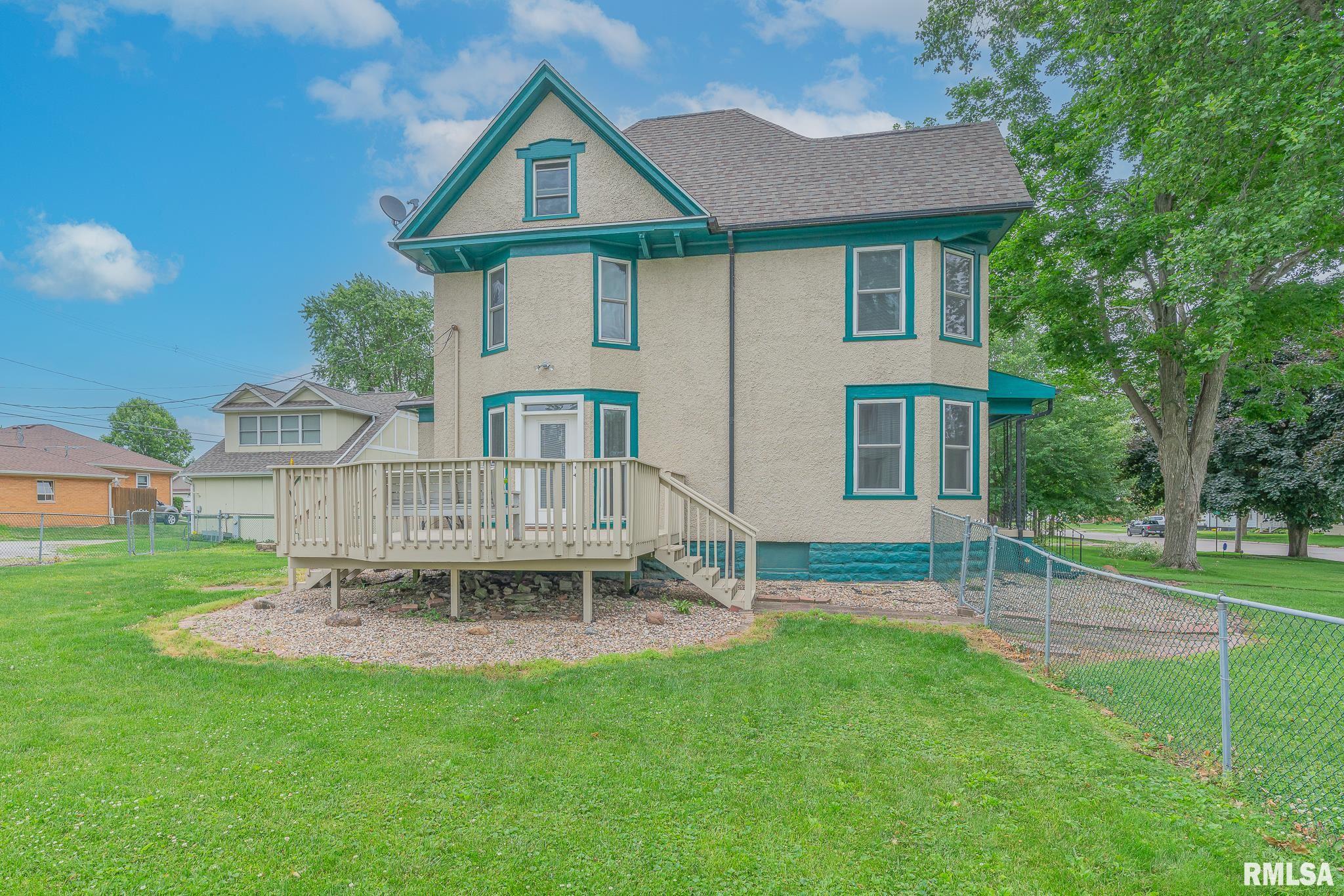 908 8th Street Durant, IA 52747 - Photo 2 of 14