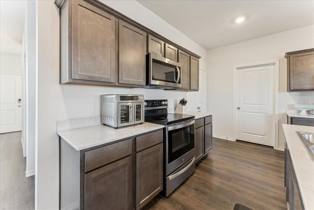 3221 Watterson Way Crandall, TX 75114 - Photo 3 of 19