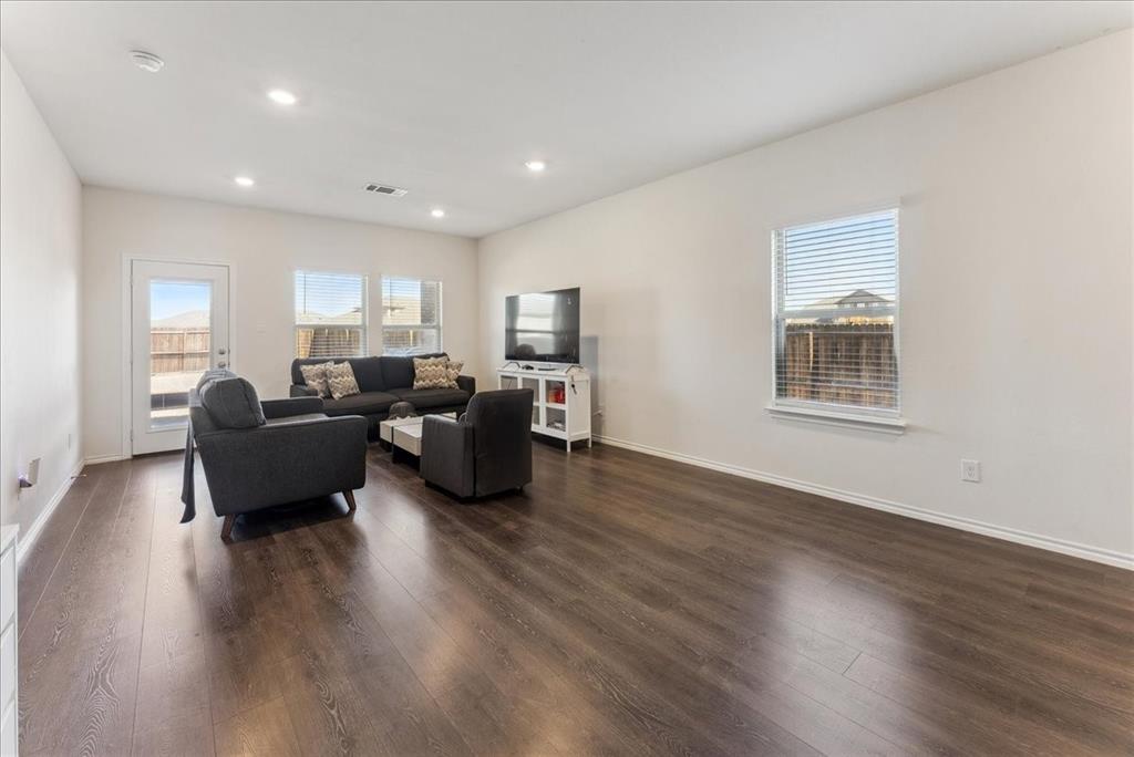 3221 Watterson Way Crandall, TX 75114 - Photo 5 of 19