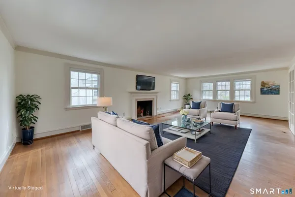 $799,000 | 344 North Steele Road, West Hartford, CT 06117