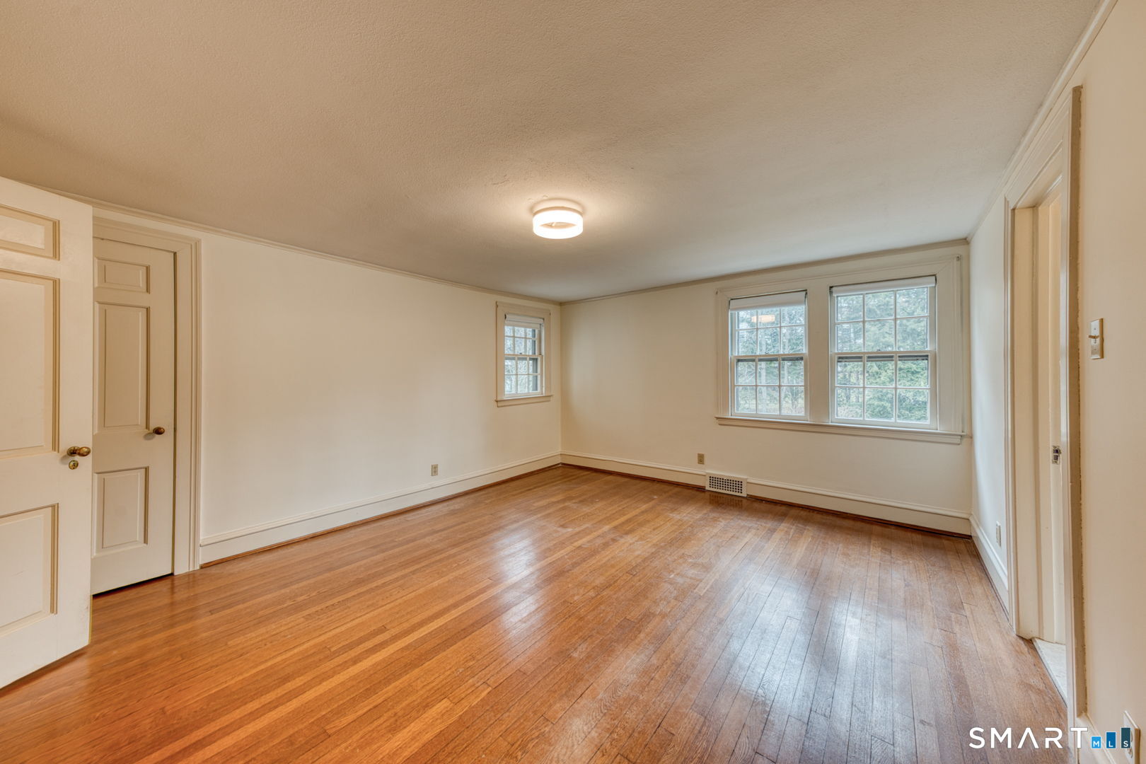 344 North Steele Road West Hartford, CT 06117 - Photo 22 of 34