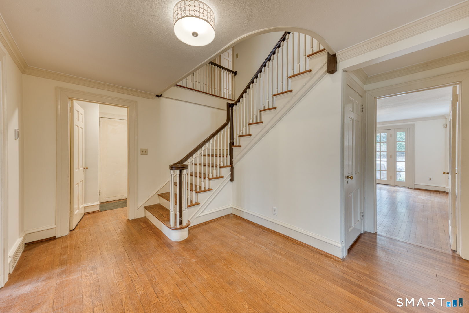 344 North Steele Road West Hartford, CT 06117 - Photo 5 of 34