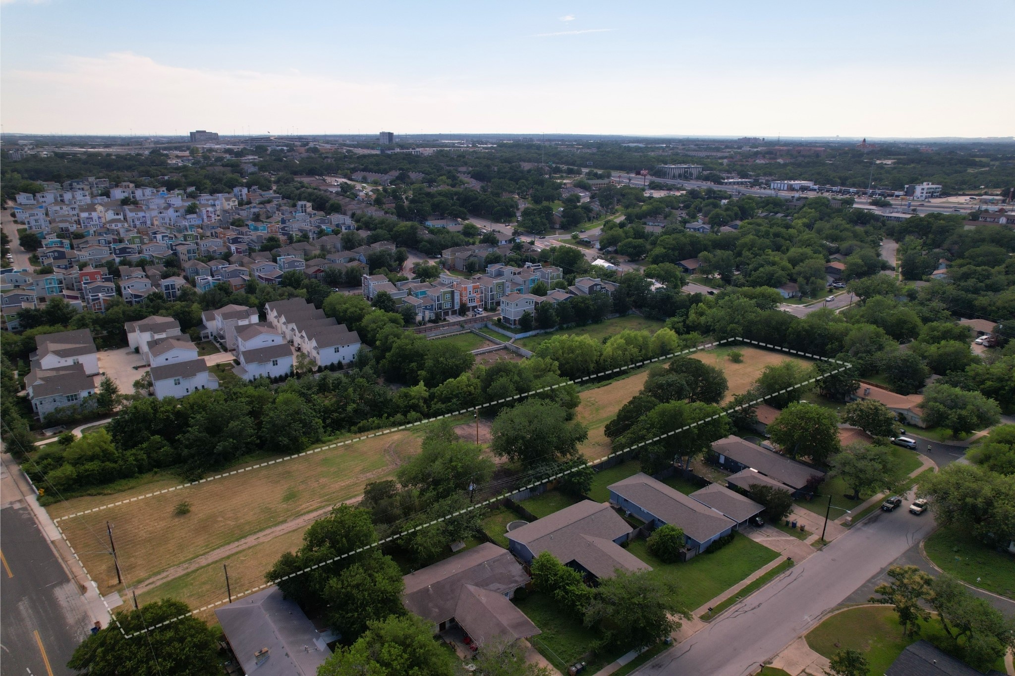 2610-2606 Metcalfe Road Austin, TX 78741 - Photo 19 of 20 Prime development opportunity with a vast land parcel in a growing neighborhood.