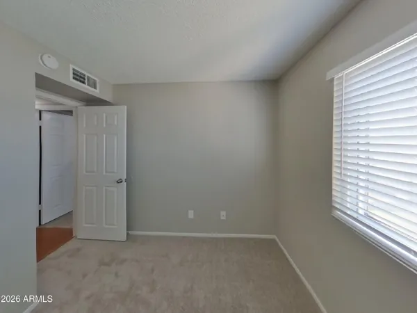 $1,979 | 9833 North 47th Drive, Glendale, AZ 85302