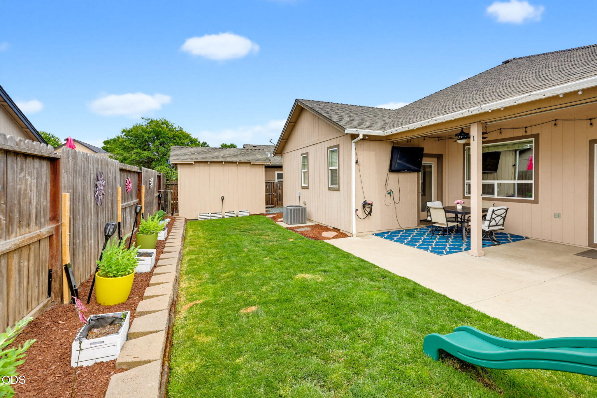 1051 Compton Way Medford, OR 97501 - Photo 27 of 29