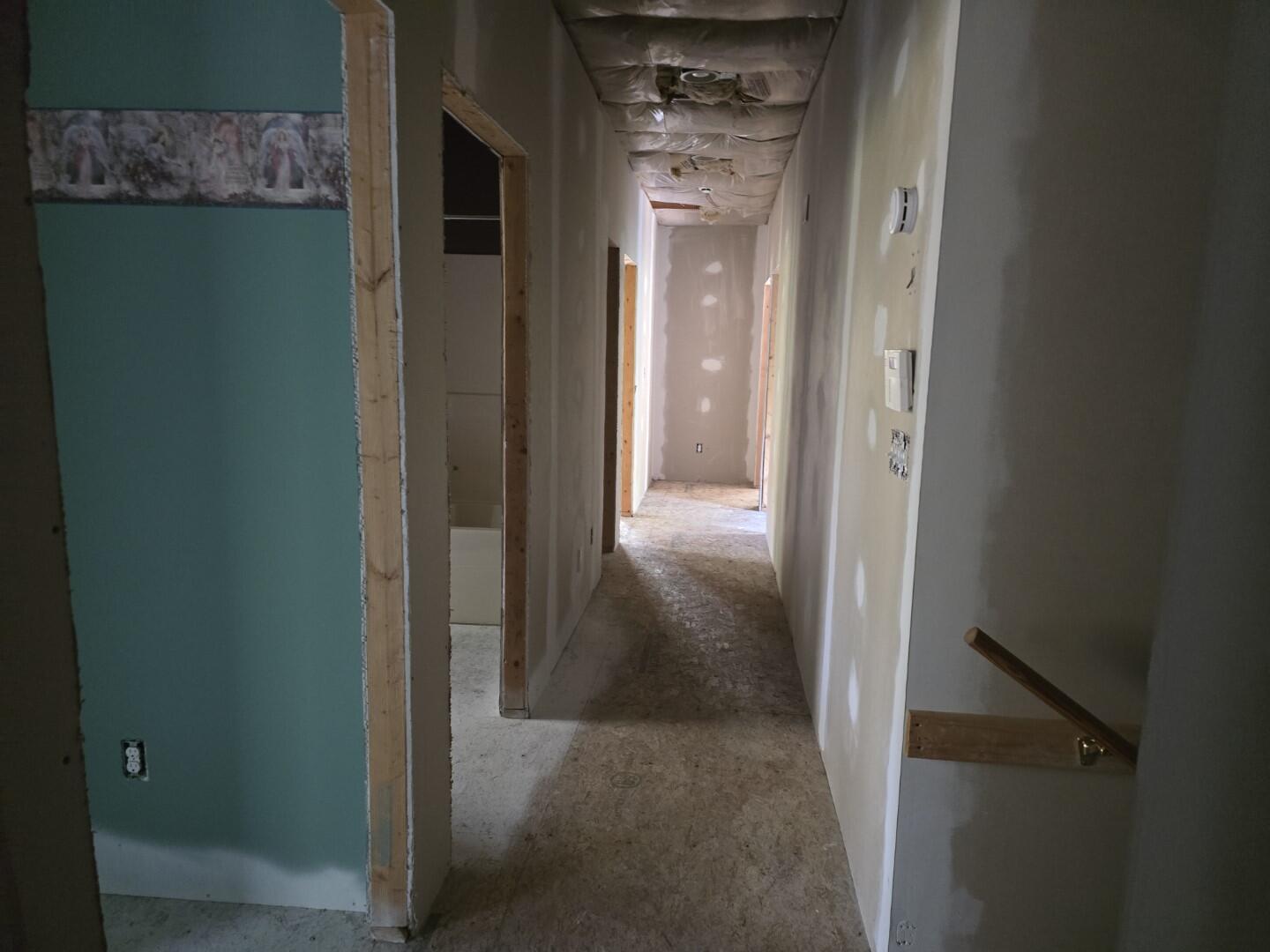 11 Dragonfly Drive Windham, ME 04062 - Photo 17 of 32 20251019_105908