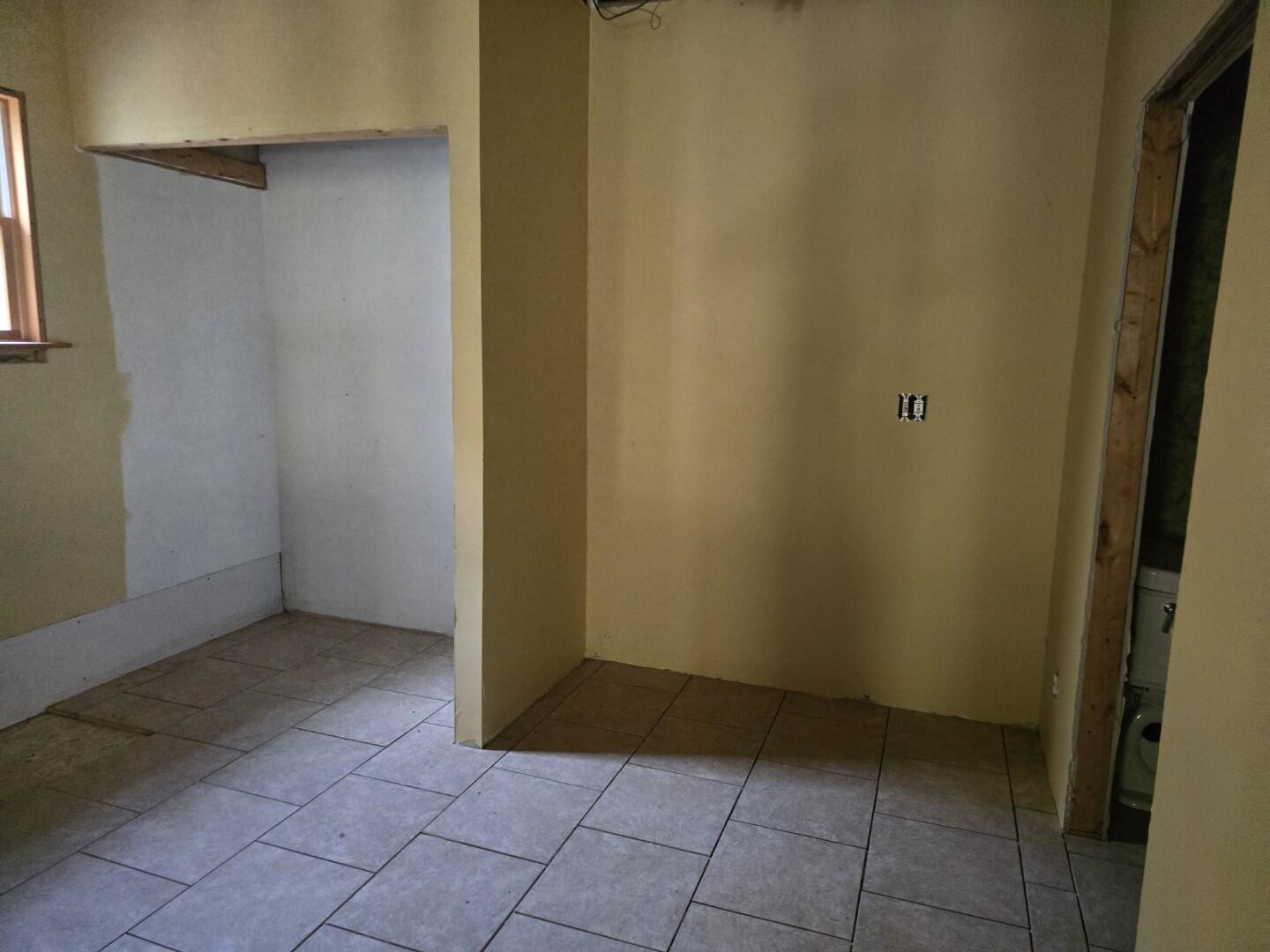 11 Dragonfly Drive Windham, ME 04062 - Photo 6 of 32 20251019_105735