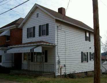 532 Roup Street Tarentum, PA 15084 - Photo 1 of 3 Exterior Front.