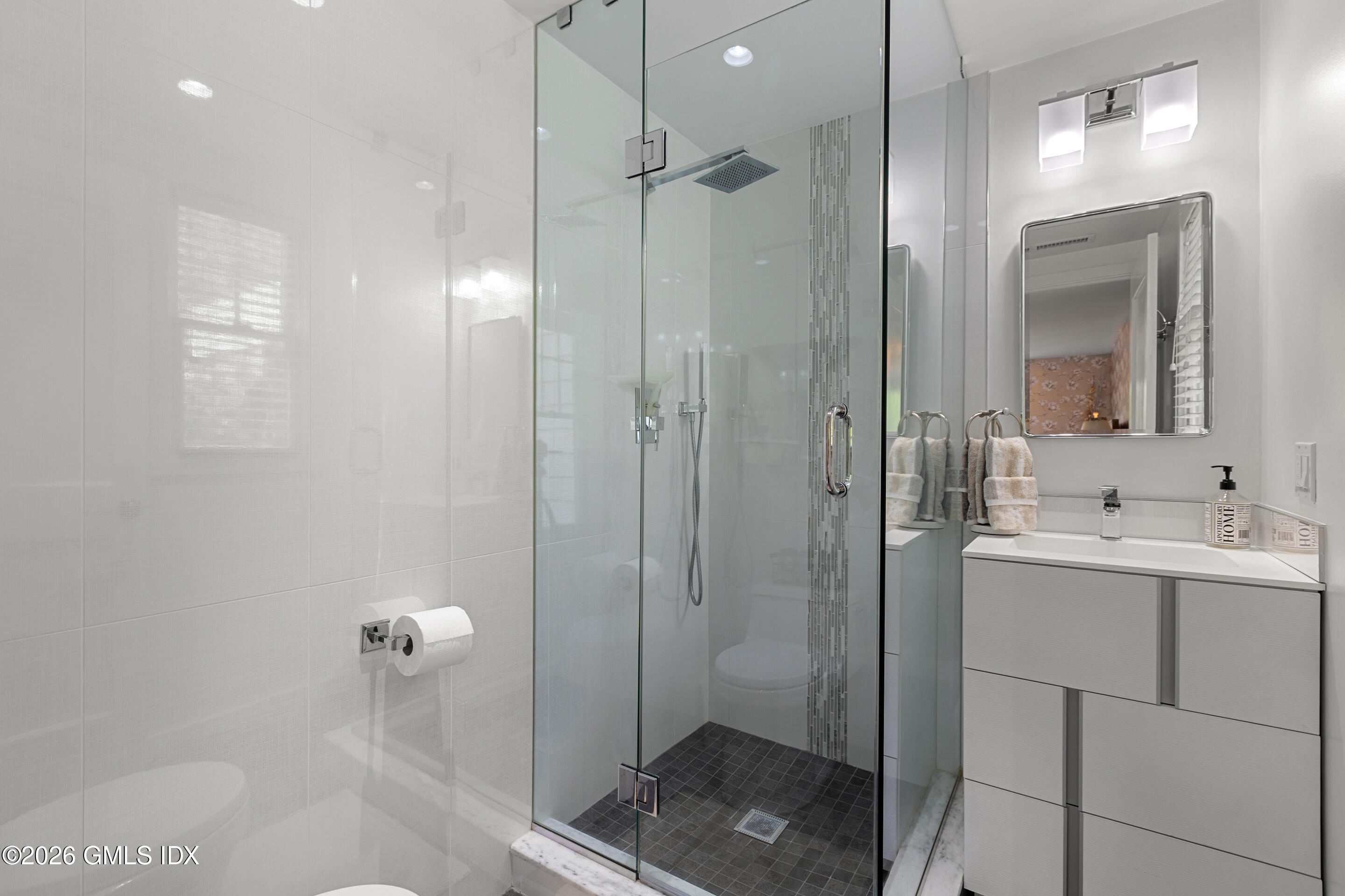 316 Valley Road Cos Cob, CT 06807 - Photo 24 of 39 FB3A0564