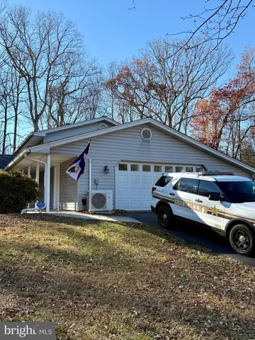 $1,200 | 2966 Hickory Valley Drive, Waldorf, MD 20601