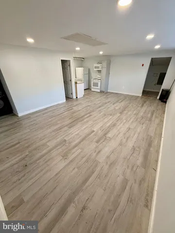 $1,200 | 2966 Hickory Valley Drive, Waldorf, MD 20601